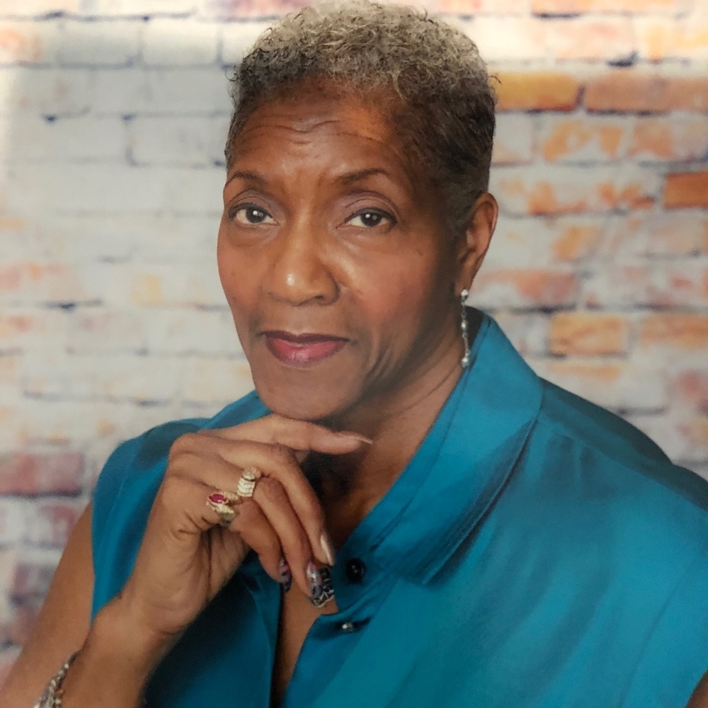 Meet your Posher, Yvonne